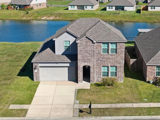 2213 N Savannah Lakes Drive, Lake Charles, LA 70607