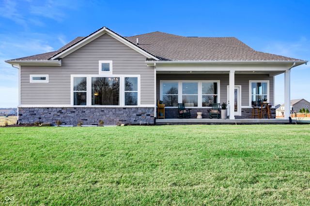 19601 Wood Farm Place, Westfield, IN 46074