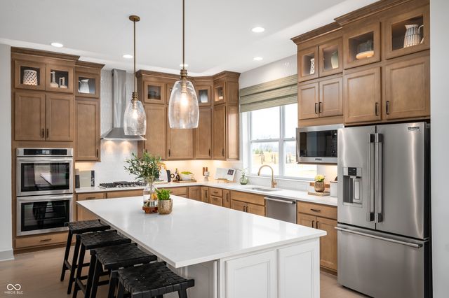 19601 Wood Farm Place, Westfield, IN 46074