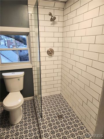 81 Mayer Avenue, Buffalo, NY 14207