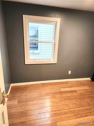 81 Mayer Avenue, Buffalo, NY 14207