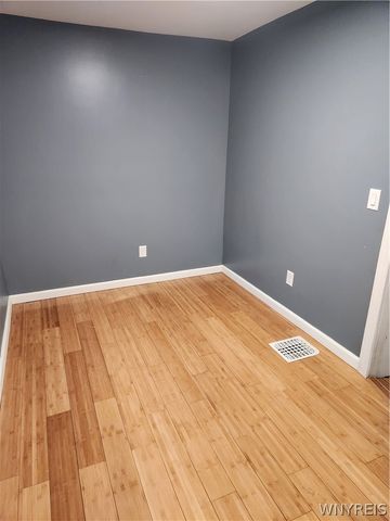 81 Mayer Avenue, Buffalo, NY 14207