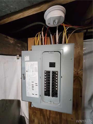 81 Mayer Avenue, Buffalo, NY 14207