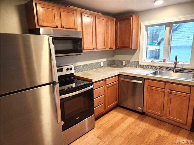 81 Mayer Avenue, Buffalo, NY 14207