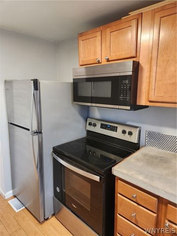 81 Mayer Avenue, Buffalo, NY 14207