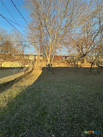 910 Hill Street, Copperas Cove, TX 76522