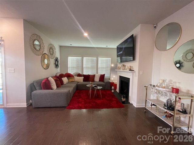 11838 Red Leaf Drive, Charlotte, NC 28215