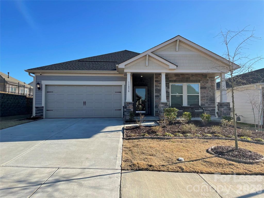 11838 Red Leaf Drive, Charlotte, NC 28215