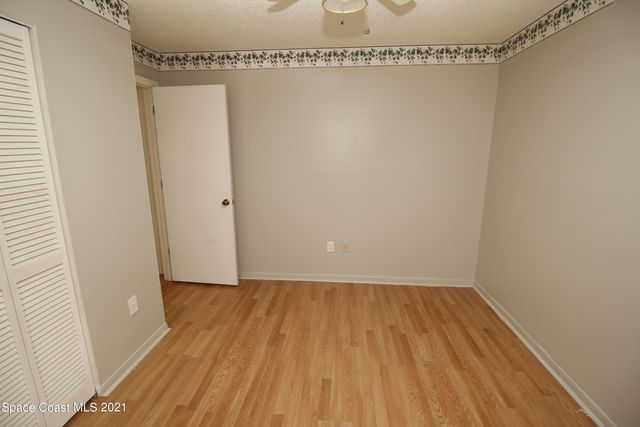 934 Colonial Avenue SE, Palm Bay, FL 32909