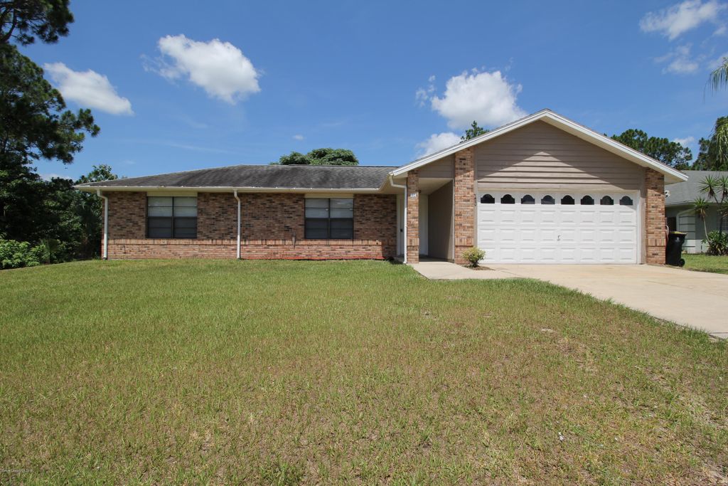 934 Colonial Avenue SE, Palm Bay, FL 32909