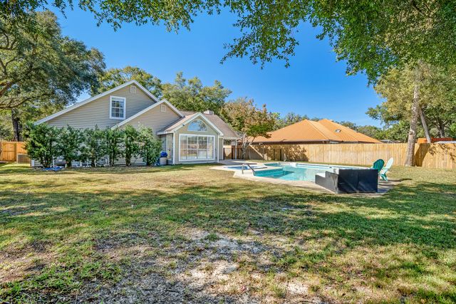 62 Shalimar Drive, Shalimar, FL 32579