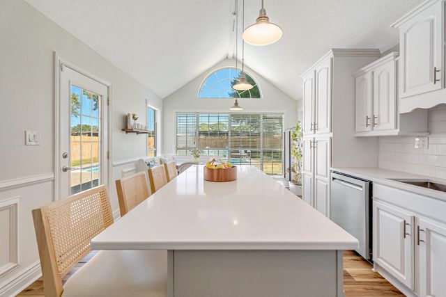 62 Shalimar Drive, Shalimar, FL 32579