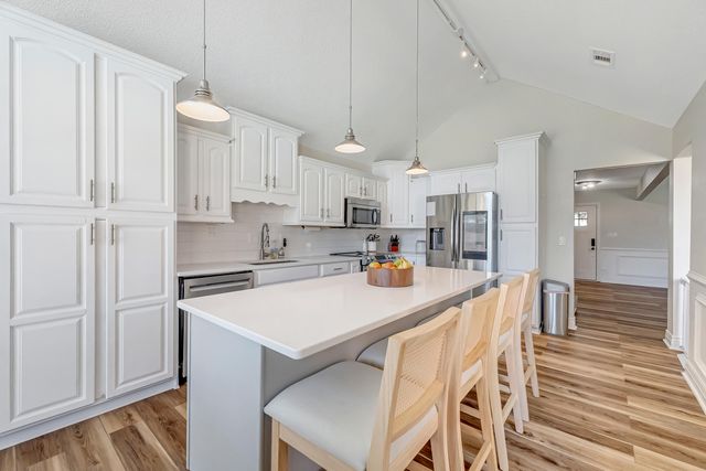 62 Shalimar Drive, Shalimar, FL 32579