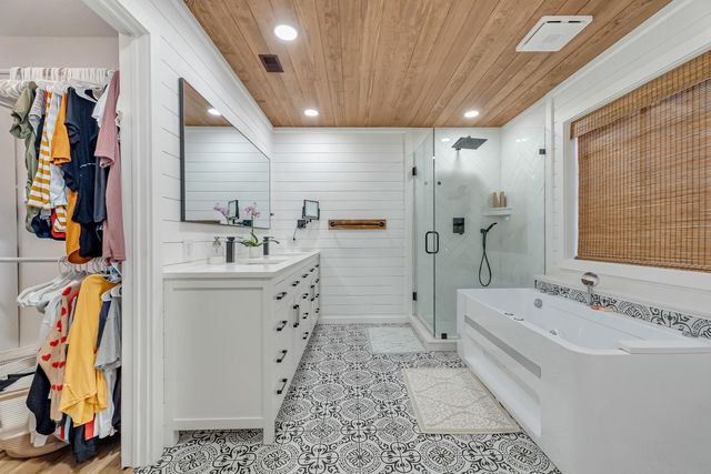 62 Shalimar Drive, Shalimar, FL 32579