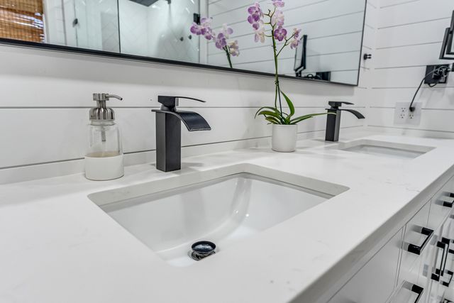 62 Shalimar Drive, Shalimar, FL 32579