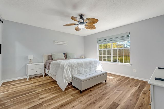 62 Shalimar Drive, Shalimar, FL 32579