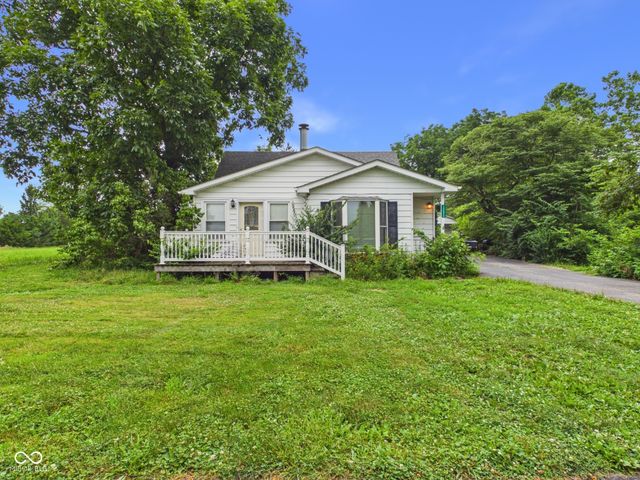 15024 W 5th Street, Daleville, IN 47334