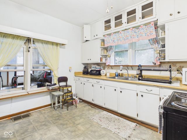 15024 W 5th Street, Daleville, IN 47334