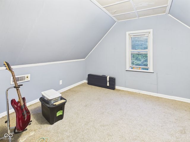 15024 W 5th Street, Daleville, IN 47334