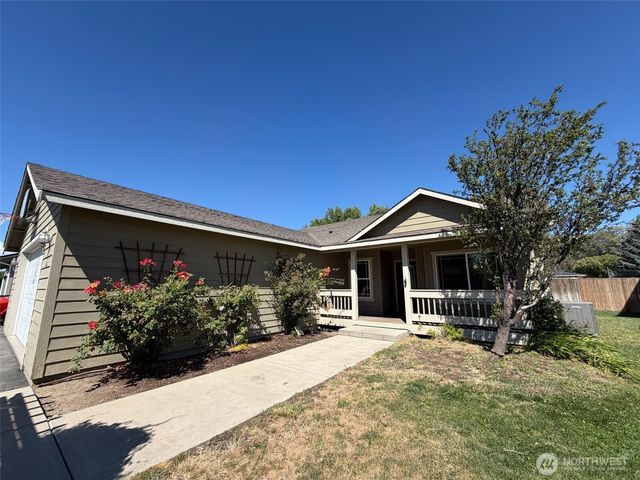 106 N Benton Street, Kittitas, WA 98934