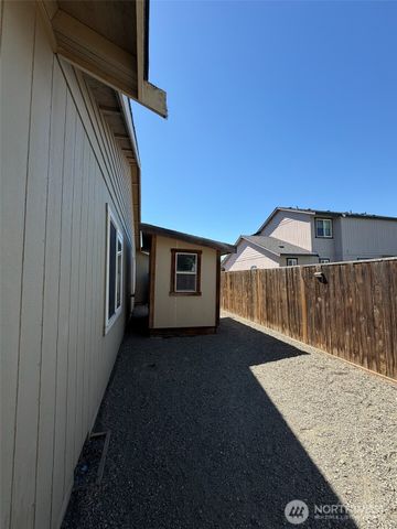 106 N Benton Street, Kittitas, WA 98934