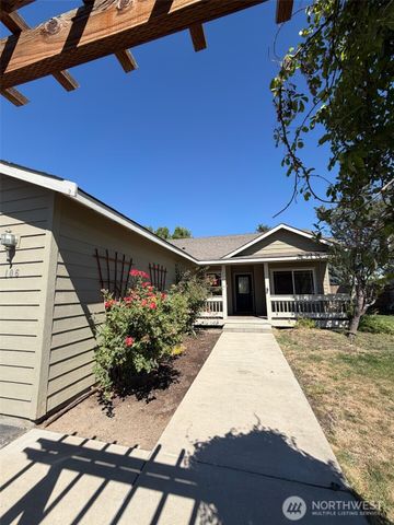 106 N Benton Street, Kittitas, WA 98934