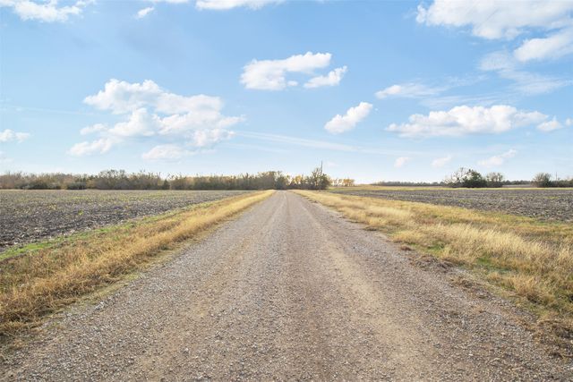 TBD FM.985, Ennis, TX 75119