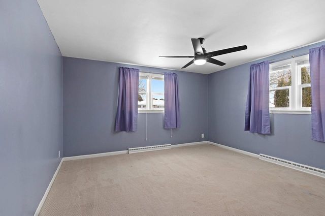 2412 N MORRISON STREET, Appleton, WI 54911