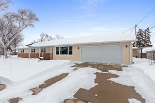 2412 N MORRISON STREET, Appleton, WI 54911