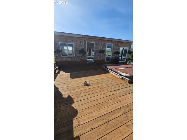 4930 S Hwy101, Tillamook, OR 97141