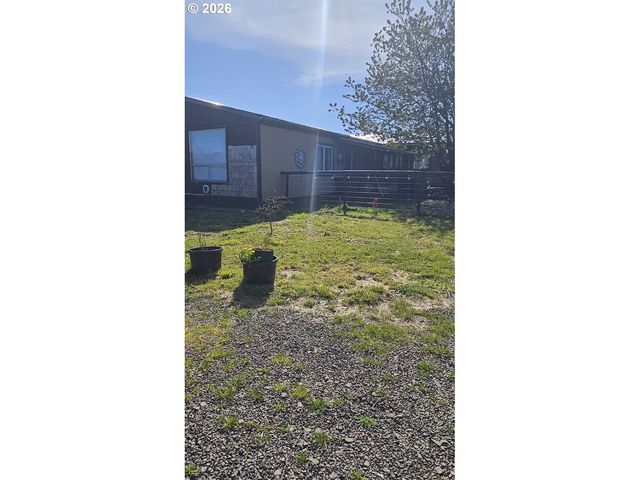 4930 S Hwy101, Tillamook, OR 97141