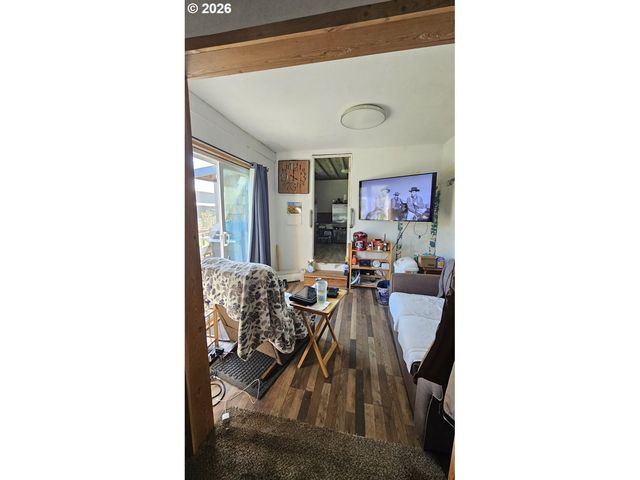 4930 S Hwy101, Tillamook, OR 97141