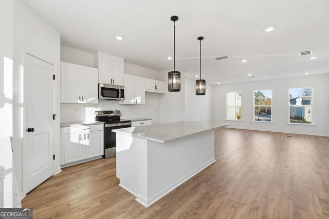 5708 Schelton Place SE, Mableton, GA 30126