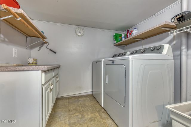 529 Jonesboro Road, Piney Flats, TN 37686