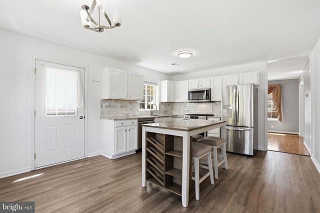 296 ALDERFER RD, Harleysville, PA 19438