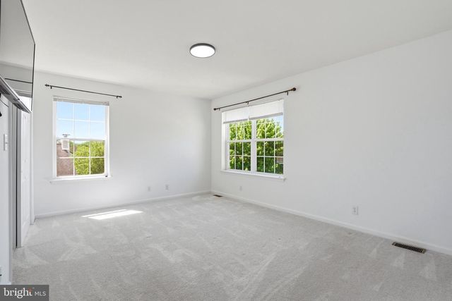 296 ALDERFER RD, Harleysville, PA 19438
