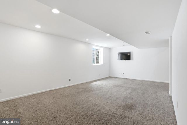 296 ALDERFER RD, Harleysville, PA 19438