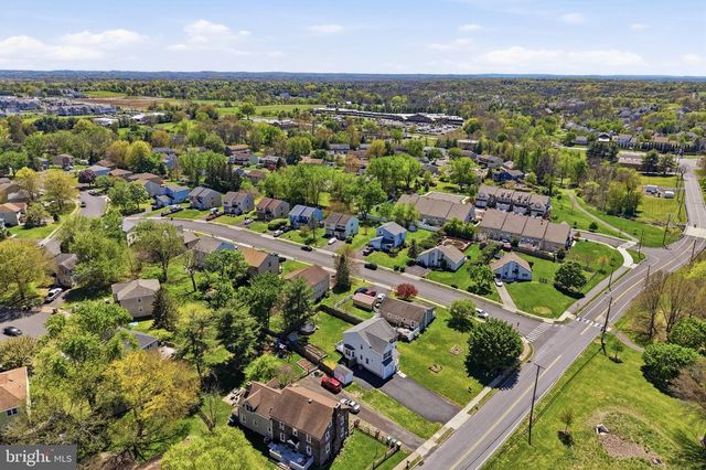 296 ALDERFER RD, Harleysville, PA 19438