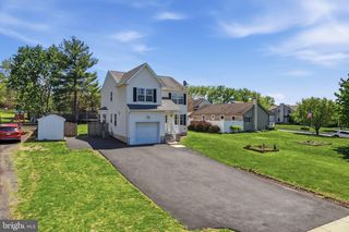 296 ALDERFER RD, Harleysville, PA 19438