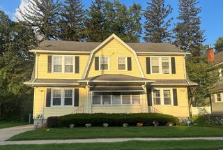 35-37 Daviston St, Springfield, MA 01108