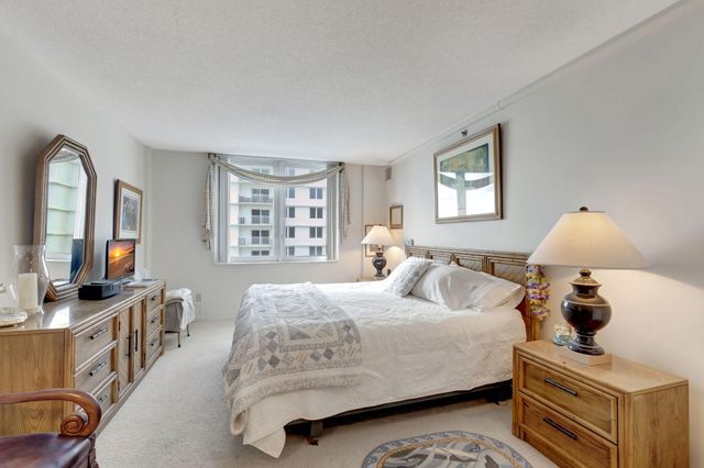 3215 S Ocean Boulevard 509, Highland Beach, FL 33487