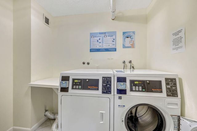 3215 S Ocean Boulevard 509, Highland Beach, FL 33487