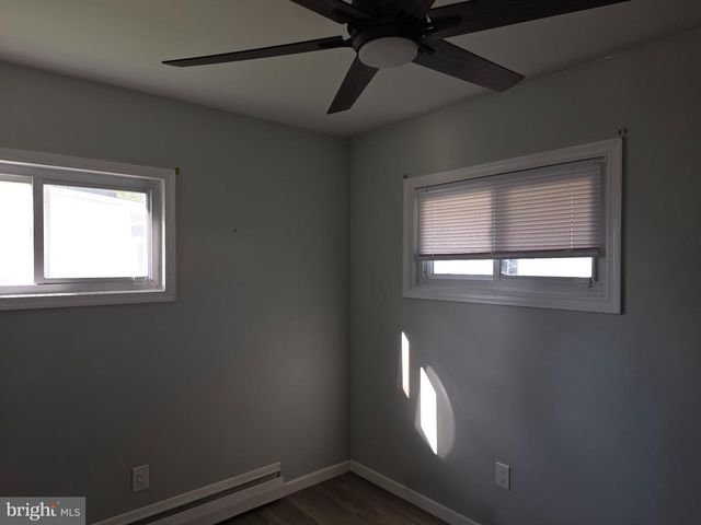 2863 NAUTILUS RD, Philadelphia, PA 19154