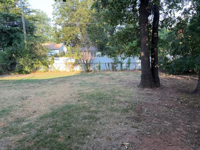 3601 Parkwoods Lane, Oklahoma City, OK 73110