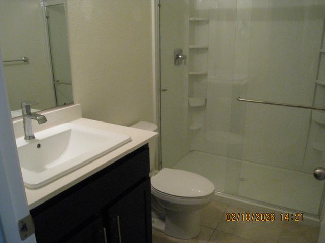 2272 Sanders Ct, Los Banos, CA 93635