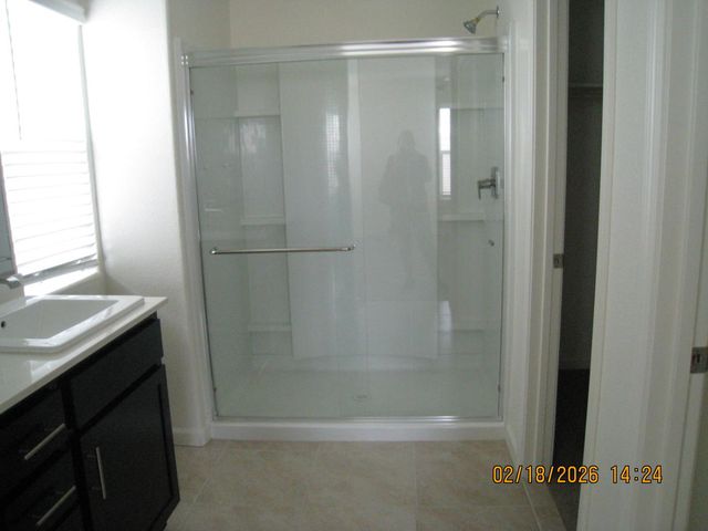 2272 Sanders Ct, Los Banos, CA 93635