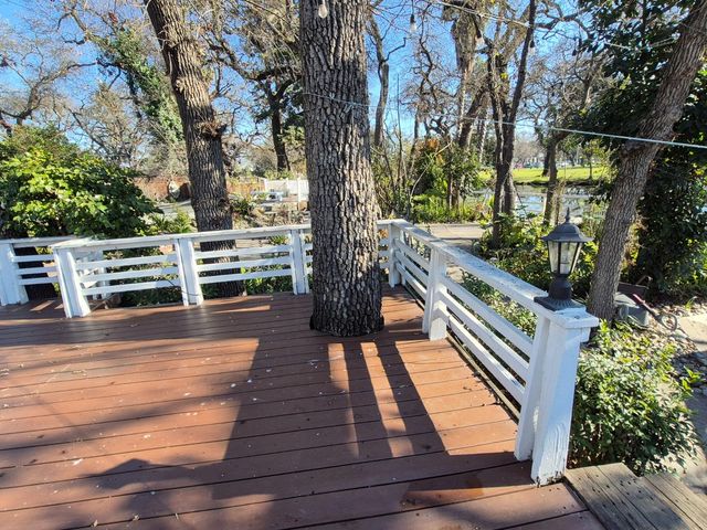 2140 Pennington Ct, Stockton, CA 95207