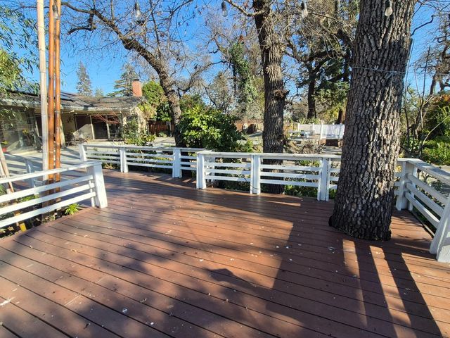 2140 Pennington Ct, Stockton, CA 95207