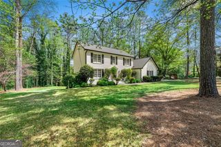 292 Old Rosser Road, Stone Mountain, GA 30087