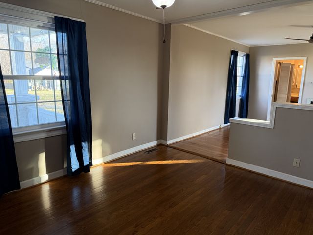 415 Hawkins Rd, Clarksville, TN 37040